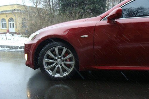 13.12.2011 Lexus is200 с тормозной системой jbt