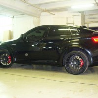 Сверхмощный BMW X6 M c тормозоной системой jbt brakes
